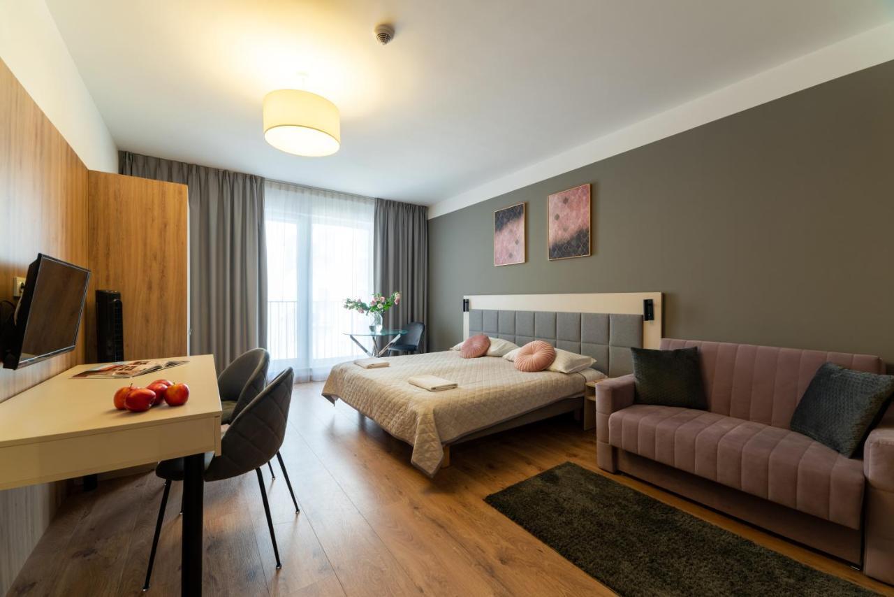 Wolska Suits Warsaw Exterior photo